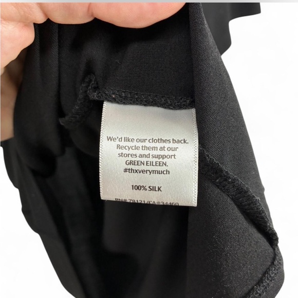 Eileen Fisher 100% Silk Black Scoop Neck Shirt, Size Large - Picture 3 of 4